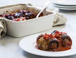 גלילות חצילים במילוי בשר