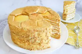 מדוביק: עוגת דבש רוסית