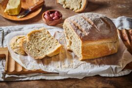 לחם פשוט מ-4 מרכיבים